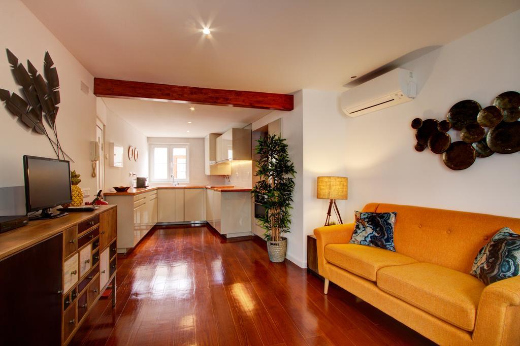 Great Duplex In Alfama Apartment *