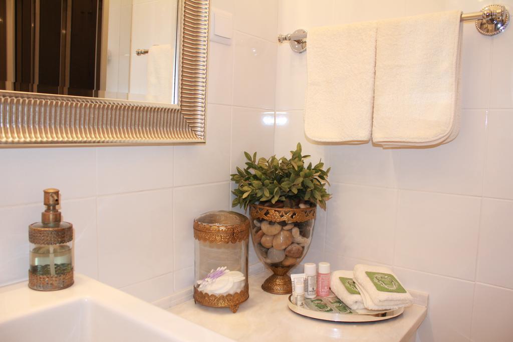 Downtown Guest house 2*