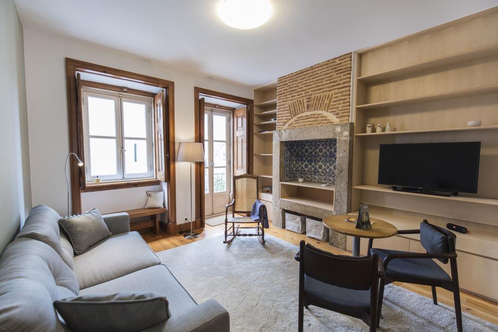Apartment Rustic Flat At Lisbon's Heart Lisbon