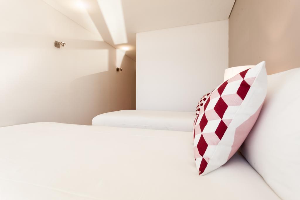 Apartment Your Oriente Lisbon
