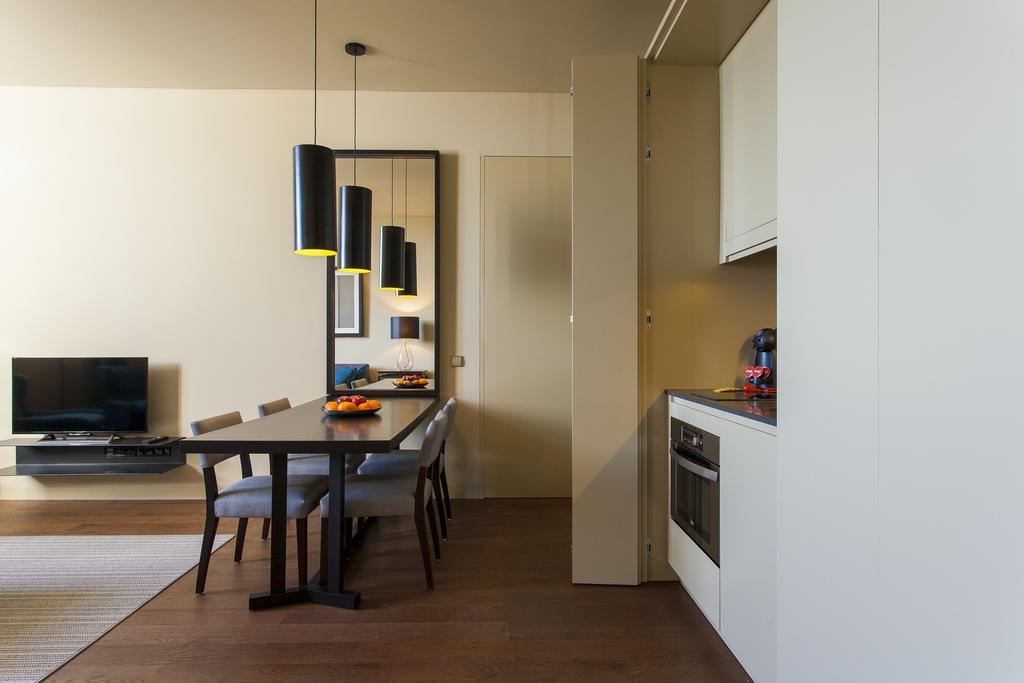 Joivy Downtown Market Apartment Lisbon