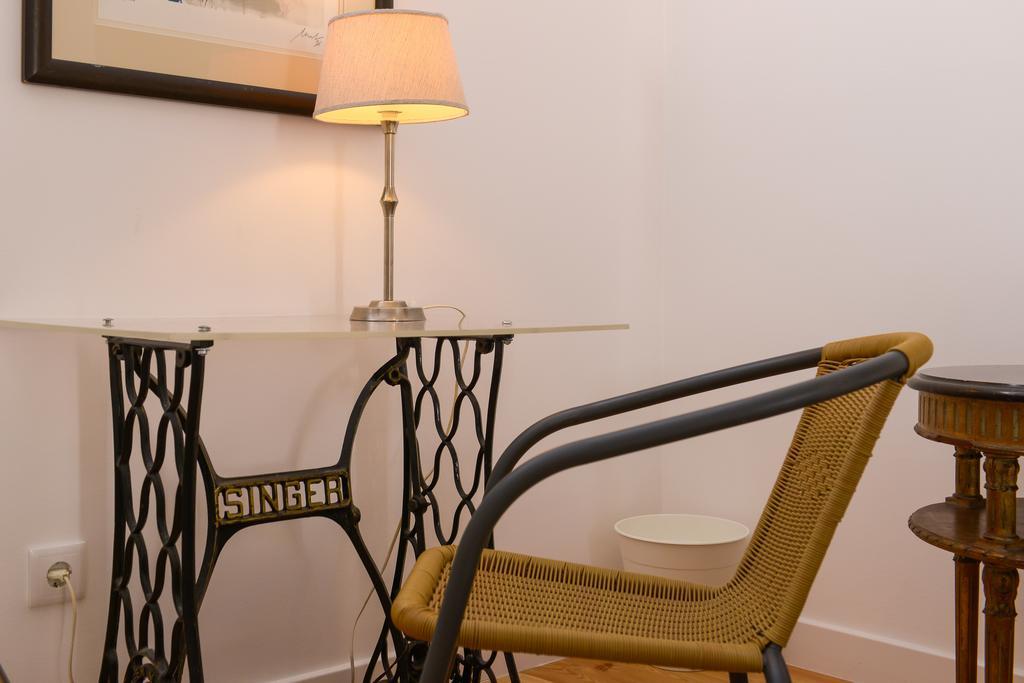 Apartment Center Garden Luxury Apartment Lisbon