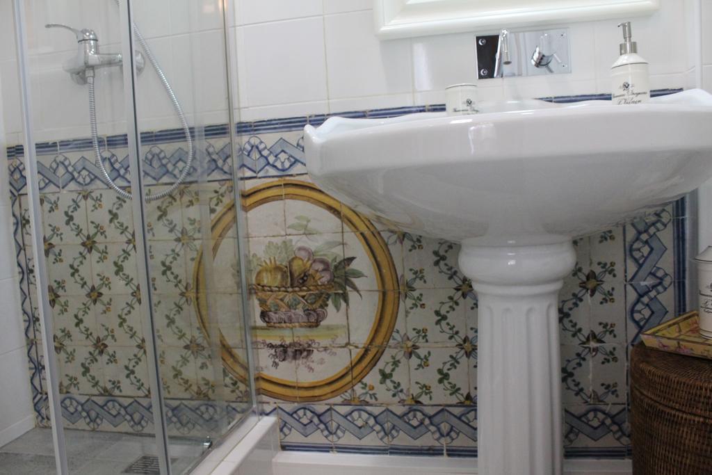 Downtown Guest house 2*