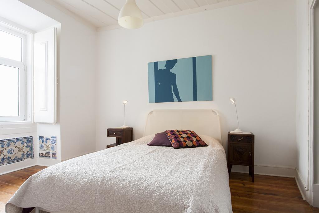 Joivy Classic 3Br Home With Workspace In Chiado, 2Mins From Baixa-Chiado Subway Apartment *