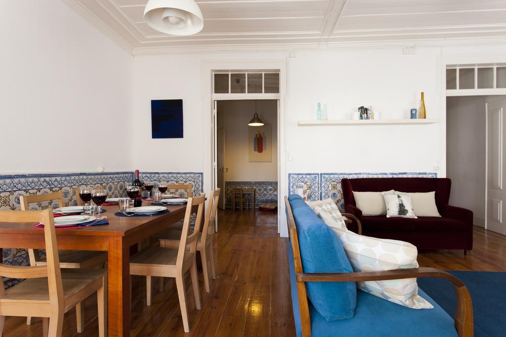 Apartment Joivy Classic 3Br Home With Workspace In Chiado, 2Mins From Baixa-Chiado Subway Lisbon