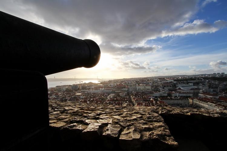 Duplex Lisbon Castle Sao Jorge Apartment
