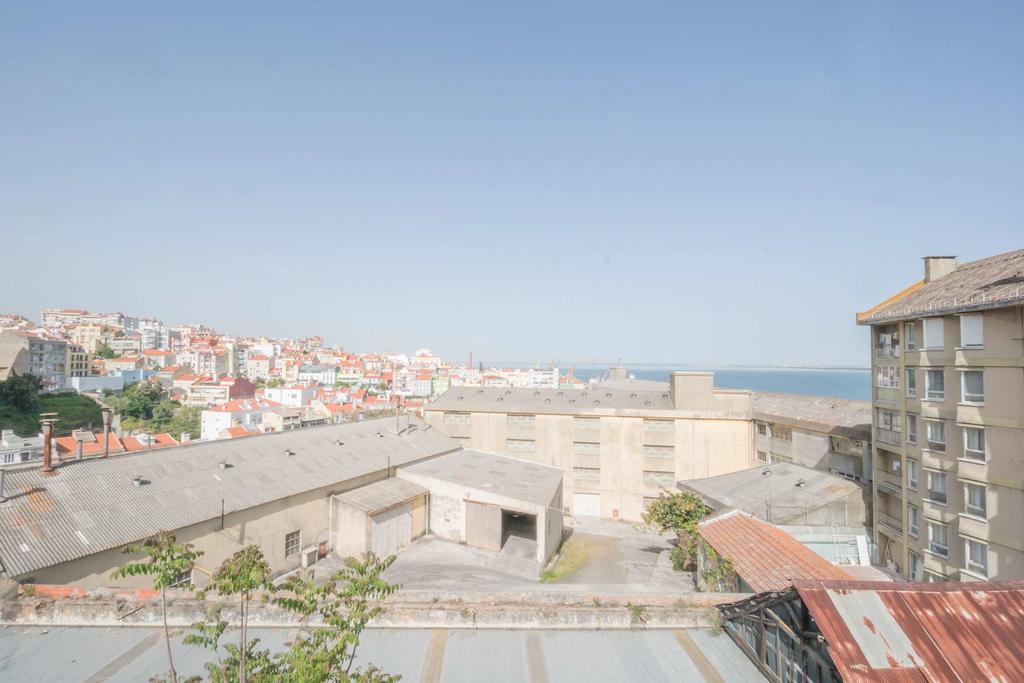 Apartment Tagus Balcony Lisbon