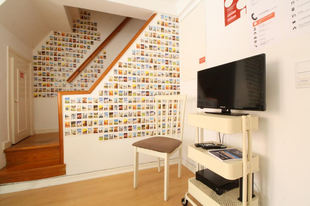 Bairro Alto In A Polaroid Apartment *