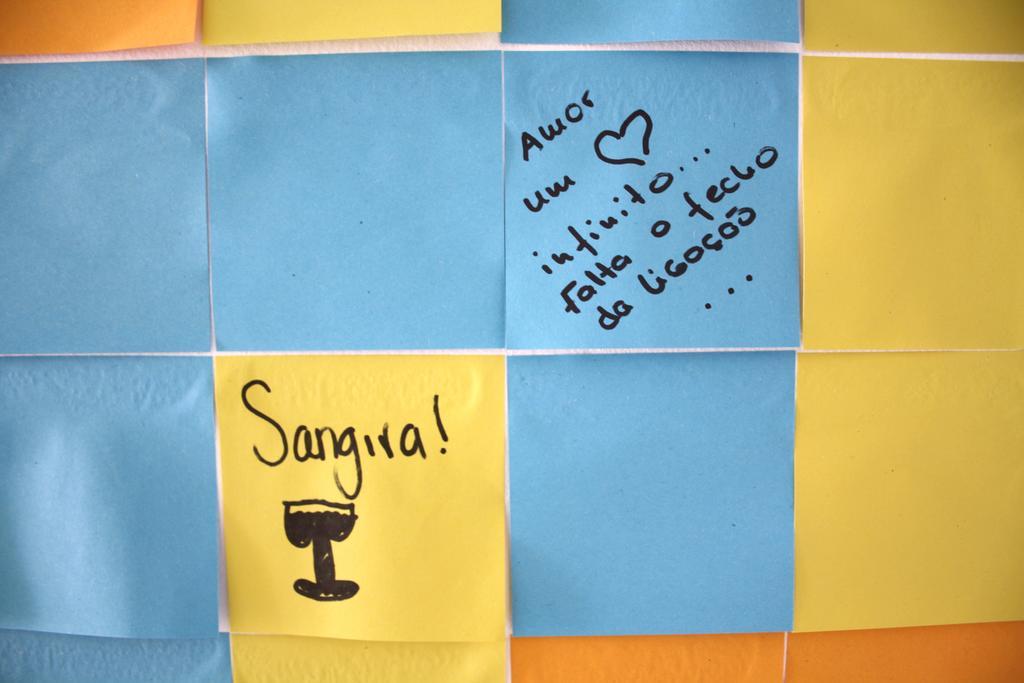 Apartment 7564 Post-its Lisbon