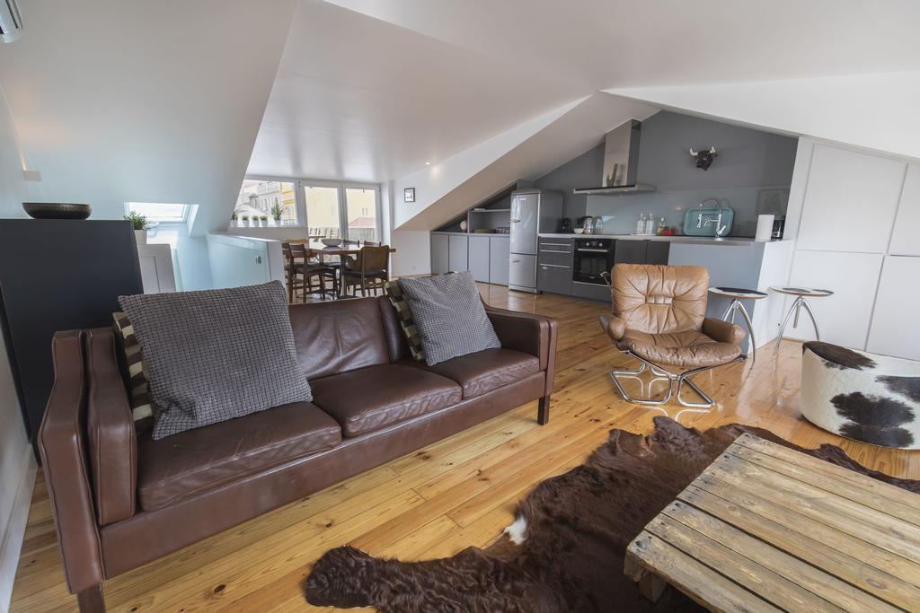 Lovelystay Rooftop Duplex In Sao Bento Apartment Lisbon