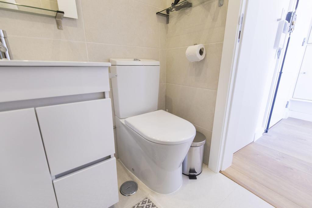 Lovelystay - Light & Comfy Flat Apartment Lisbon