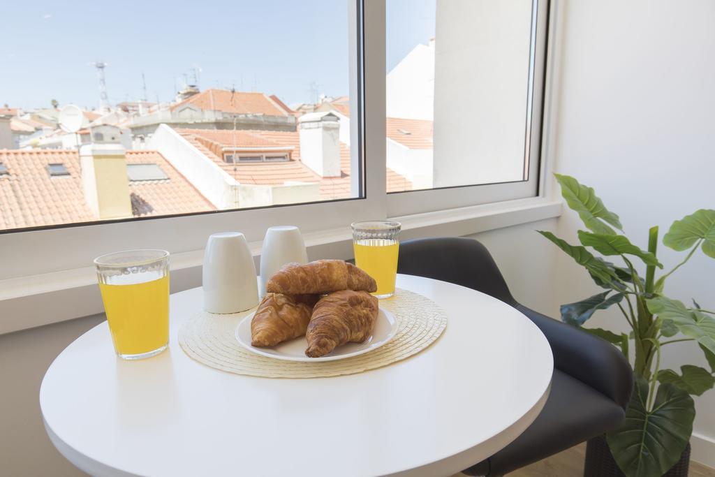Apartment Lovelystay - Light & Comfy Flat Lisbon