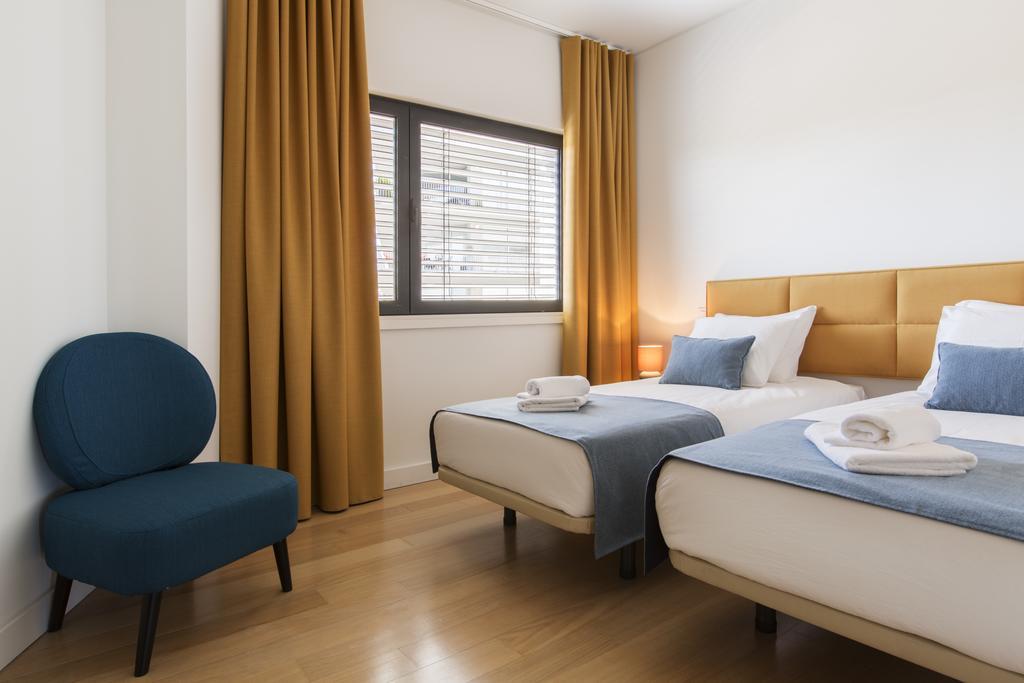 Apartment In Marina Tejo - Parque Nacoes Lisbon