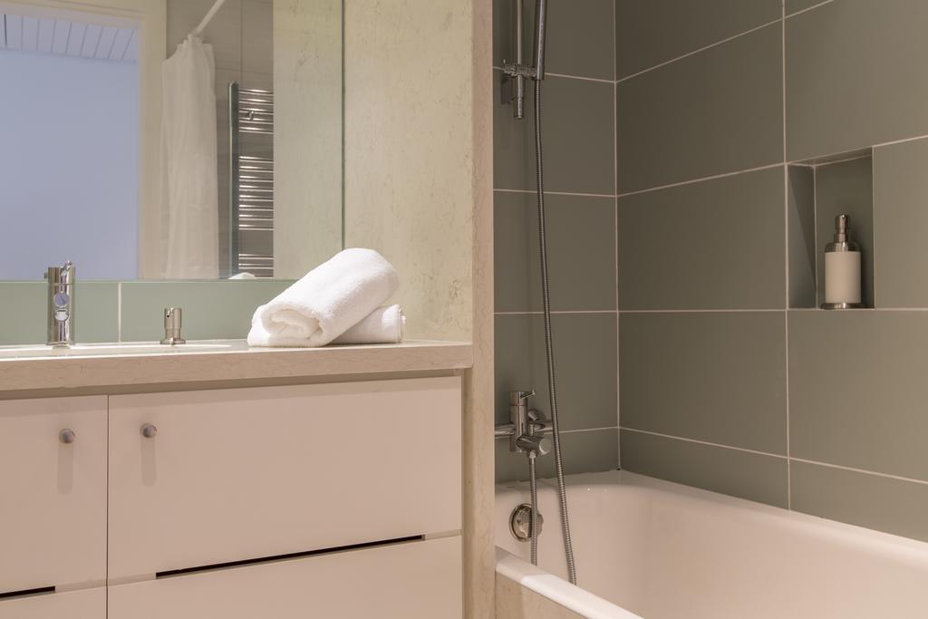 Apartment In Marina Tejo - Parque Nacoes