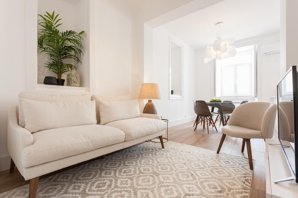 Apartment Your Santa Apolonia *