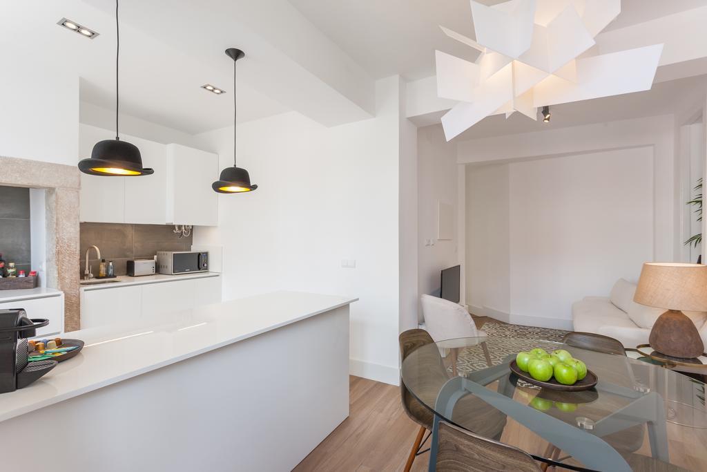 Your Santa Apolonia Apartment Lisbon