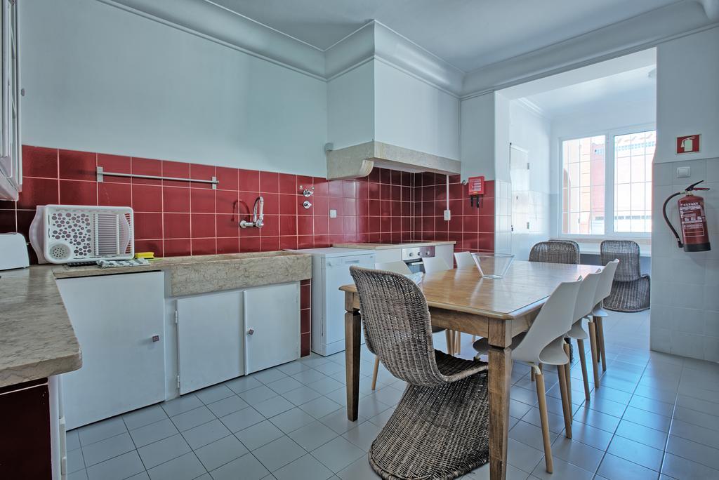 Liverpool Terrace * Lisbon