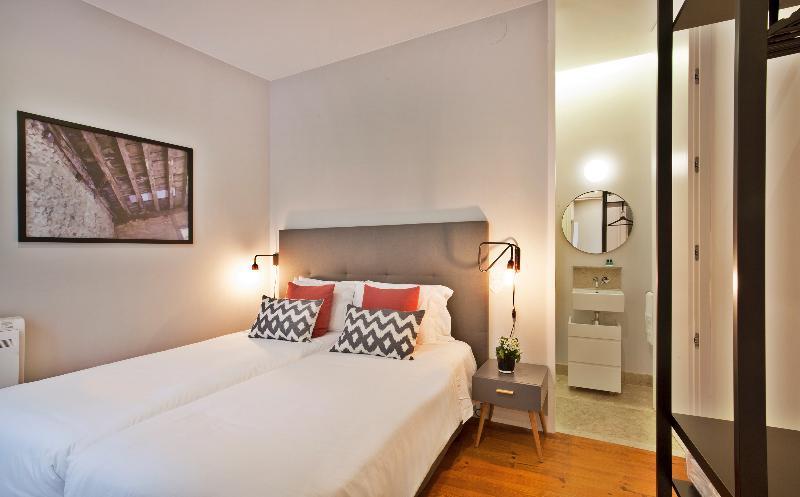Five Stars Combro 7 Lisbon