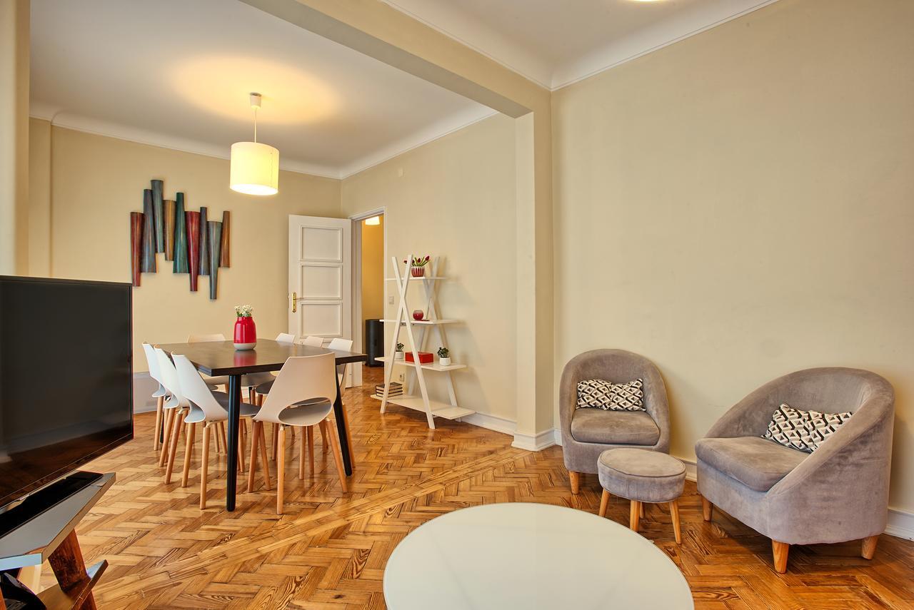 Almirante Floor / Almirante Reis Avenue Apartamento