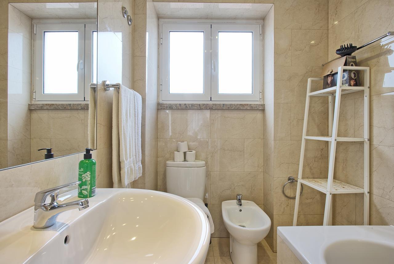 Apartamento Almirante Floor / Almirante Reis Avenue Lisboa