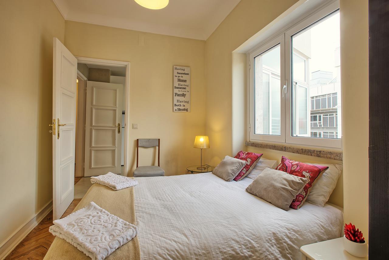 Almirante Floor / Almirante Reis Avenue Apartamento