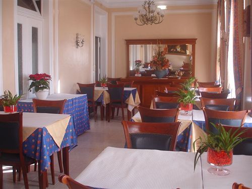 Pensao Londres Guest house