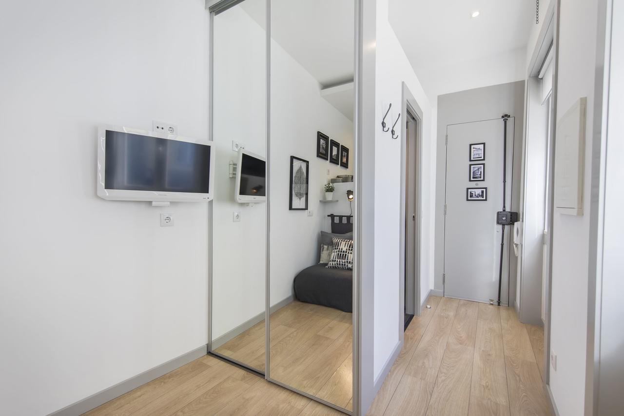 Lovelystay Saudade Studio Lisbon's Narrowest Building