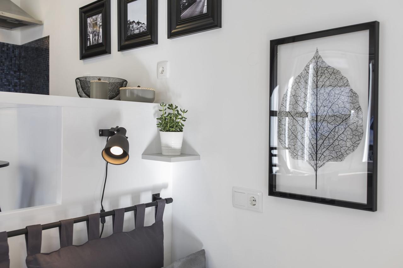 Apartment Lovelystay Saudade Studio Lisbon's Narrowest Building