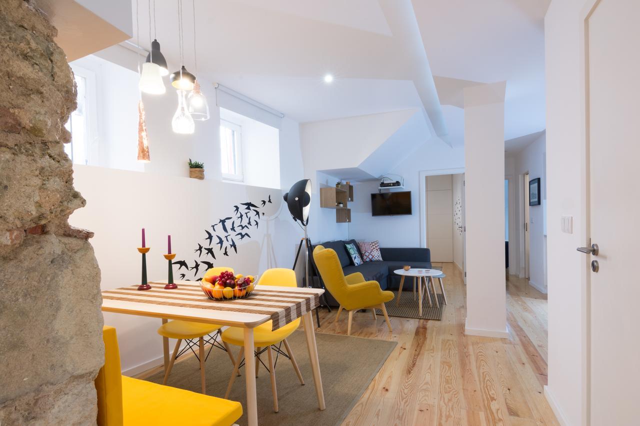 Apartment Casa Do Castelo 1- Work Or Relax In The Historic Heart Of Lisbon! Lisbon
