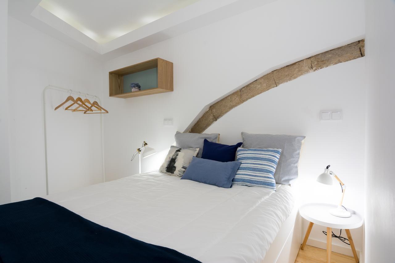 Apartment Casa Do Castelo 1- Work Or Relax In The Historic Heart Of Lisbon! Lisbon
