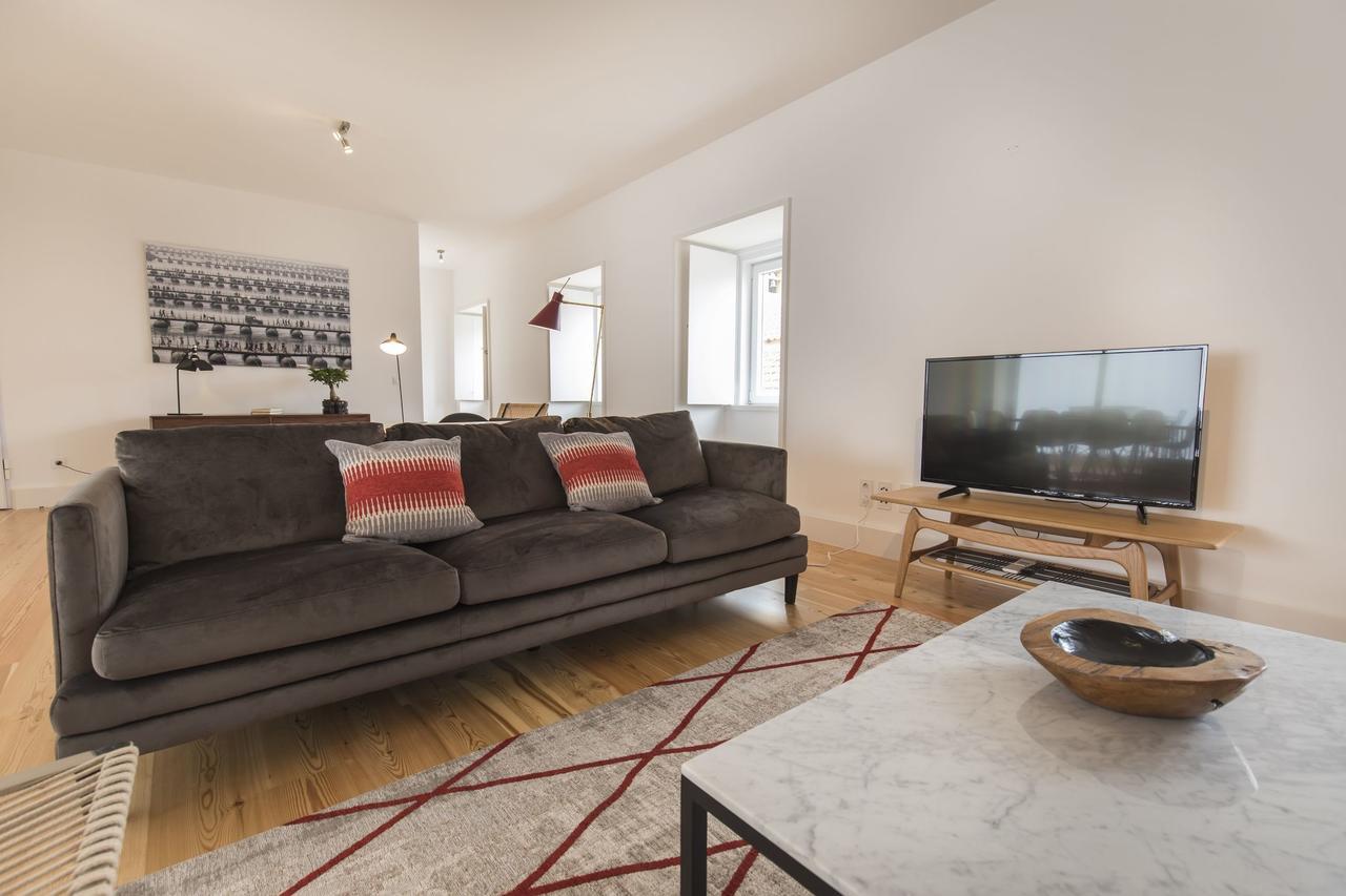 Lovelystay - Chic, Citrus - Private Garden Apartment