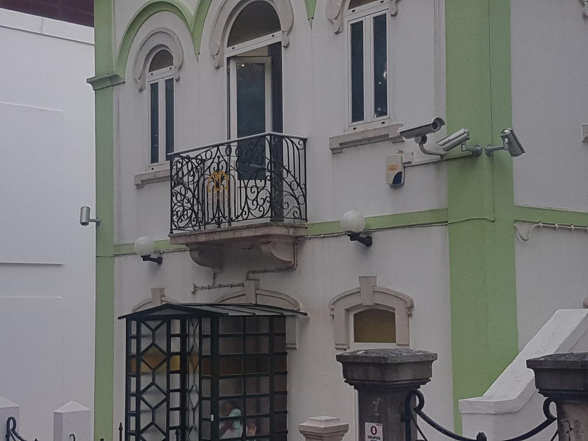 Albergue White House *