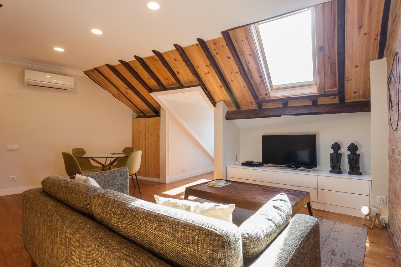 Bairrus - Principe Real/brick Apartment
