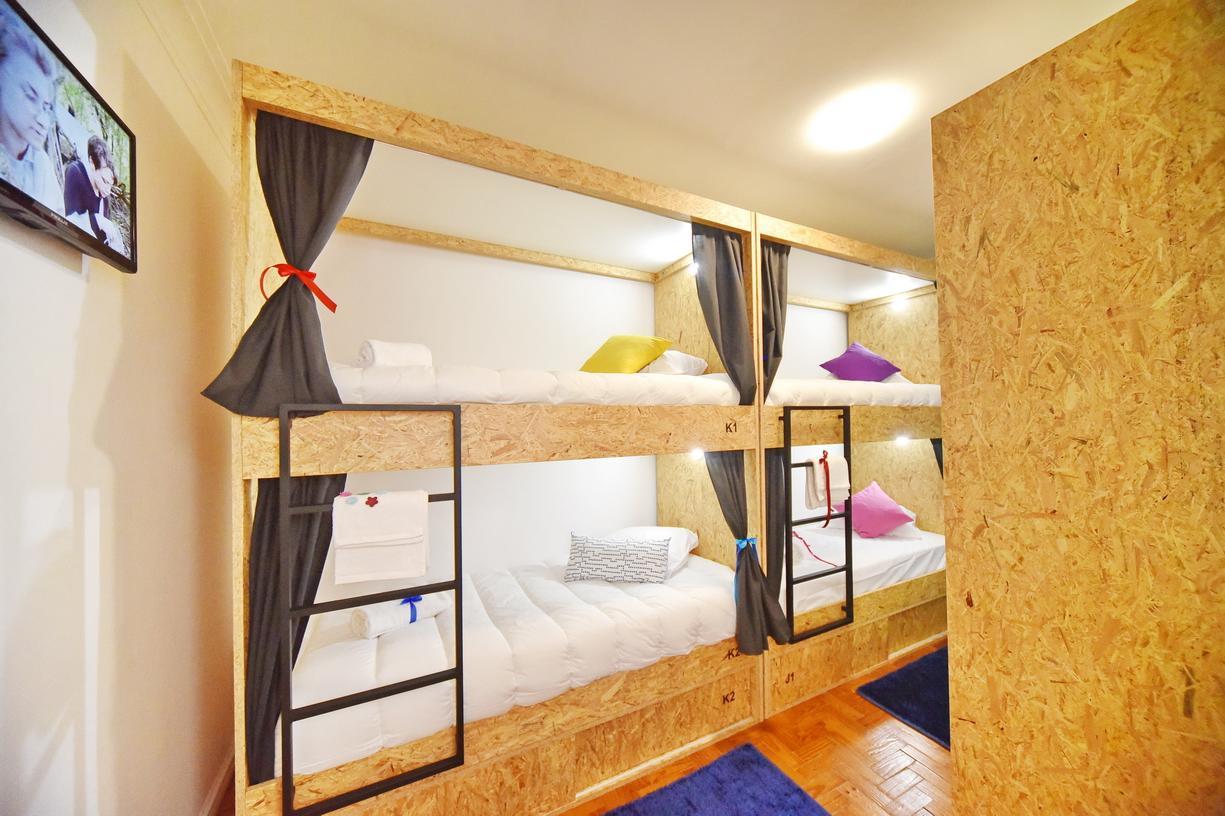 Tuk Tuk Hostel