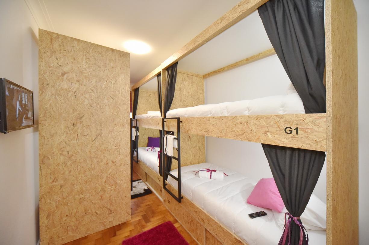 Tuk Tuk Hostel