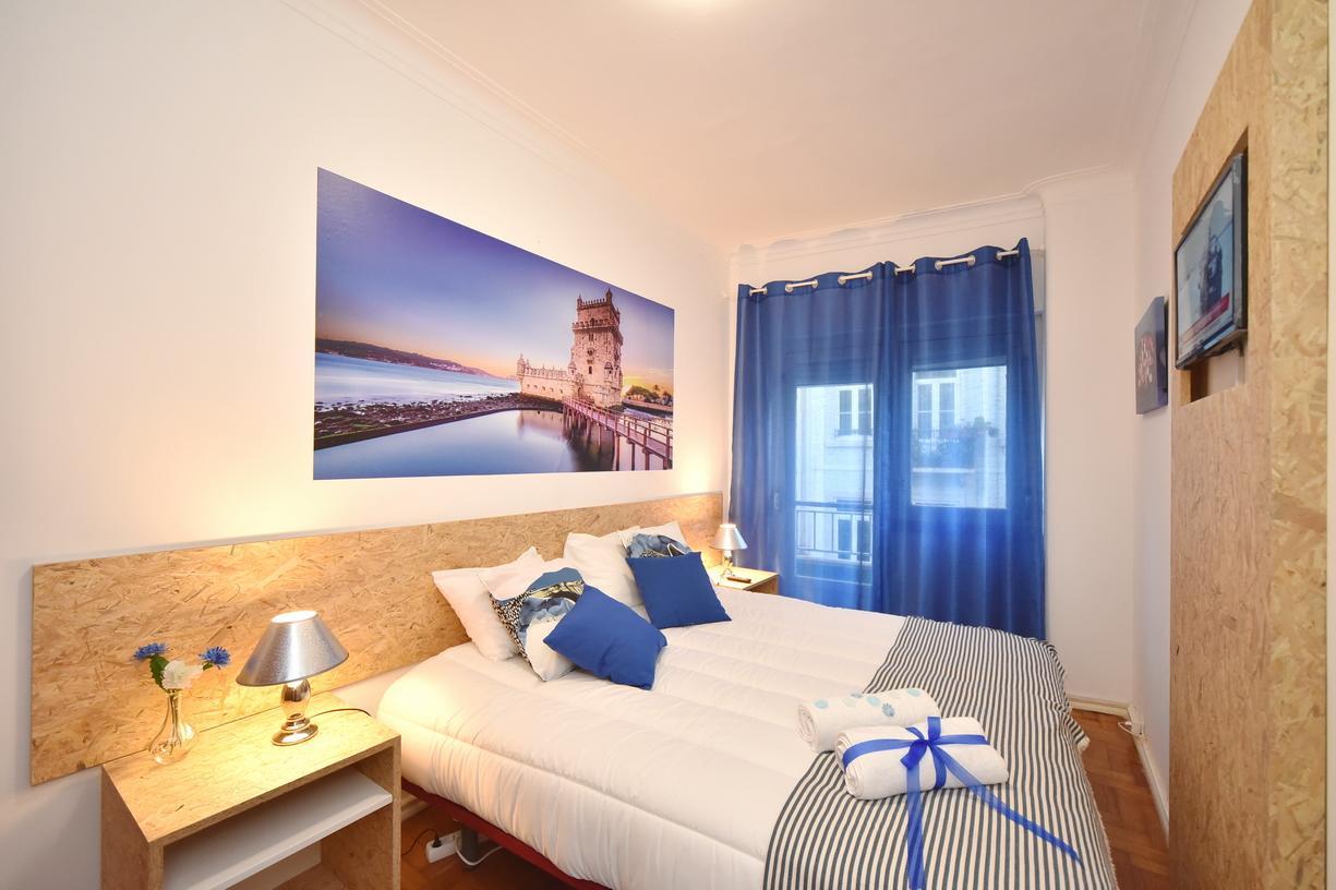 Tuk Tuk Hostel Lisbon