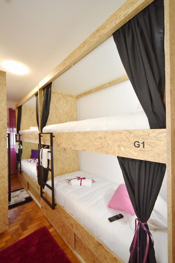 Tuk Tuk Hostel Lisbon