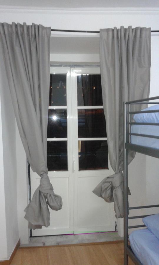 Knock Hostel *