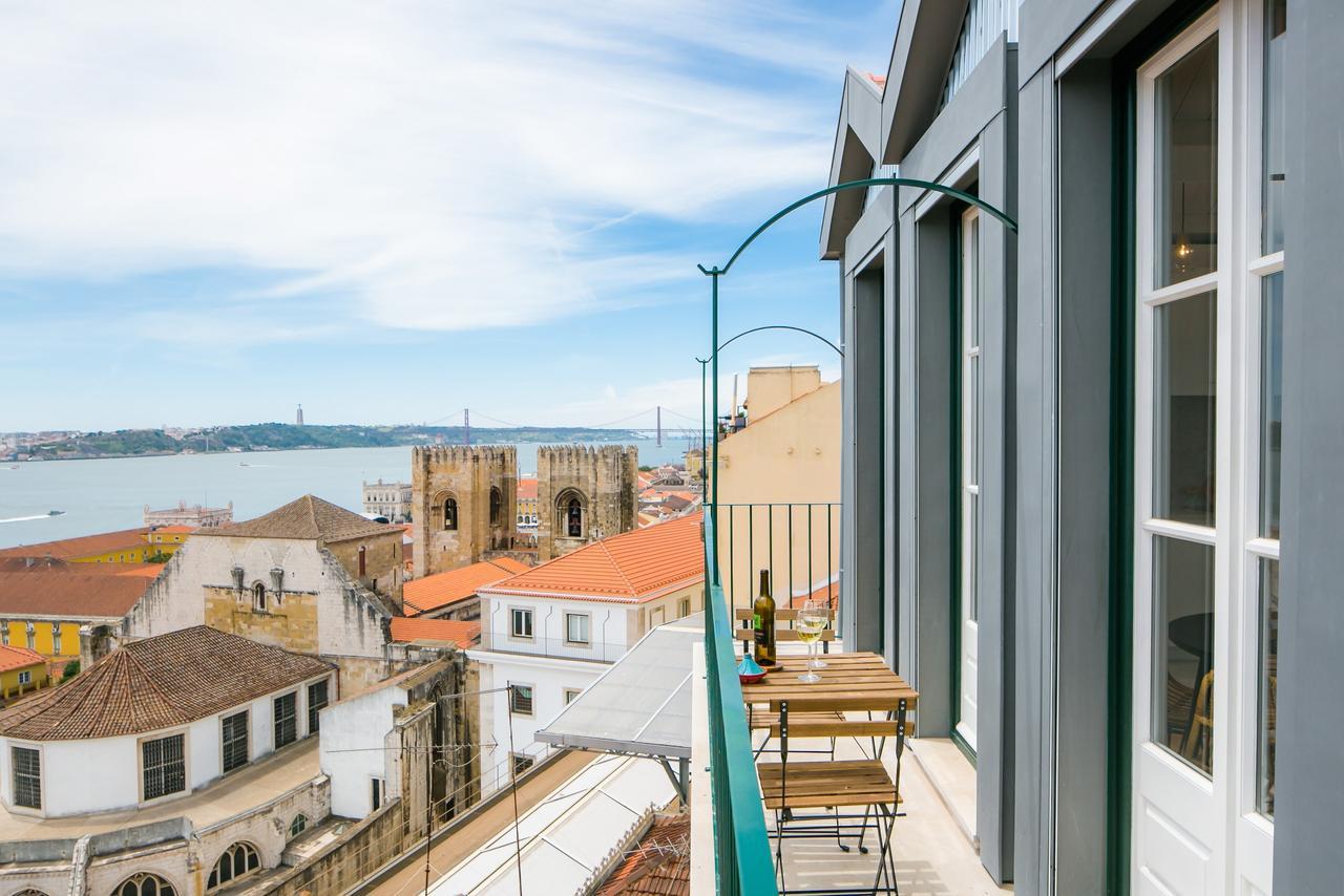 Apartment Alfama Terrace River View By Lovelystay *