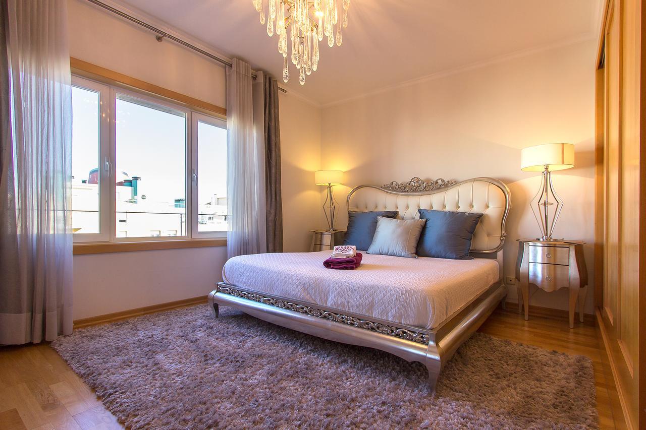 Expo Luxurious By Homing