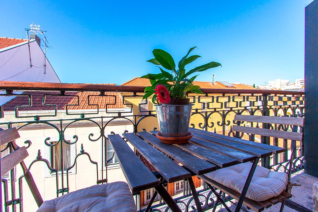 Charming Principe Real By Homing Apartment Lisbon