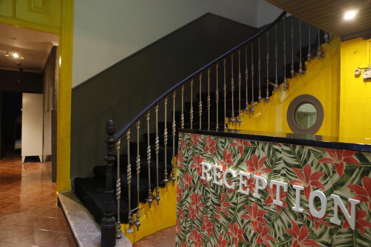 Avenida Hostel
