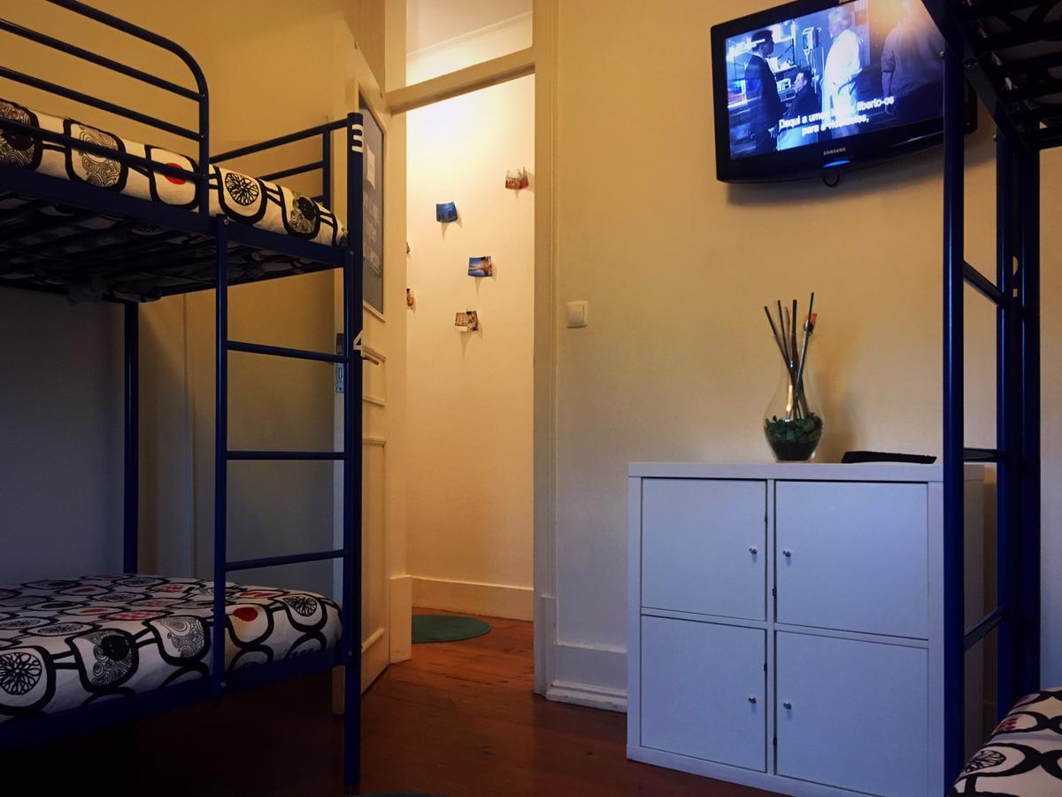 Nicely Hostel *