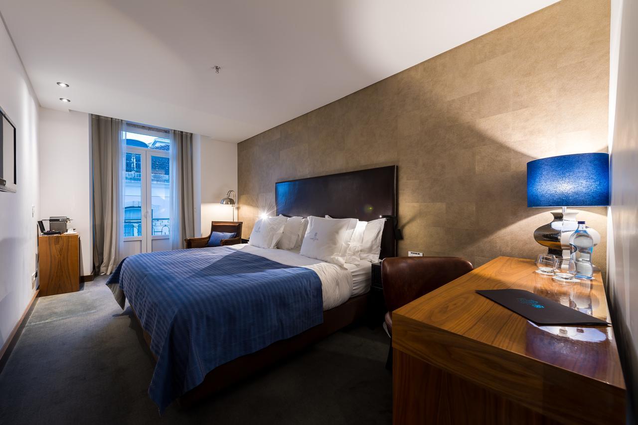 Carmo 4* Lisbon