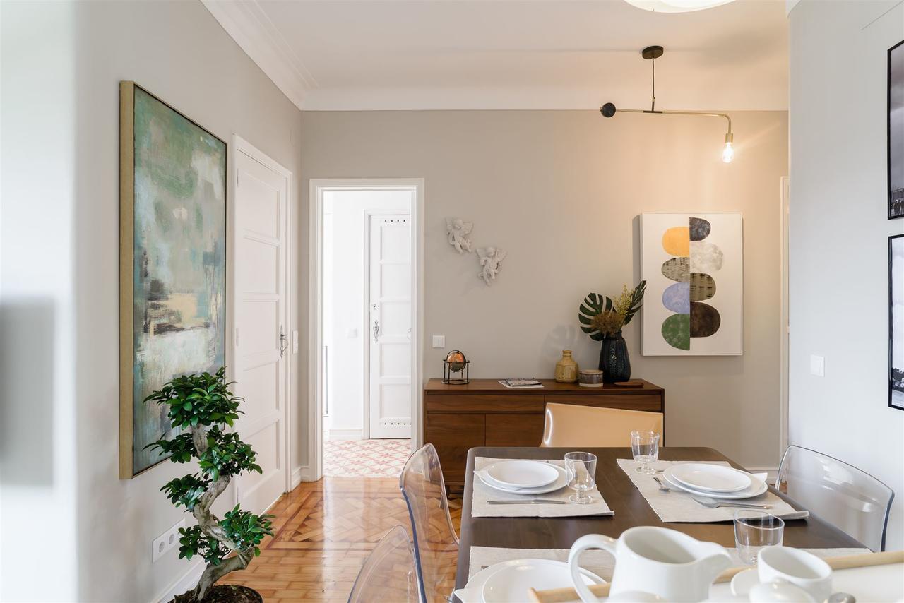 Pedroucos 37 * Lisbon