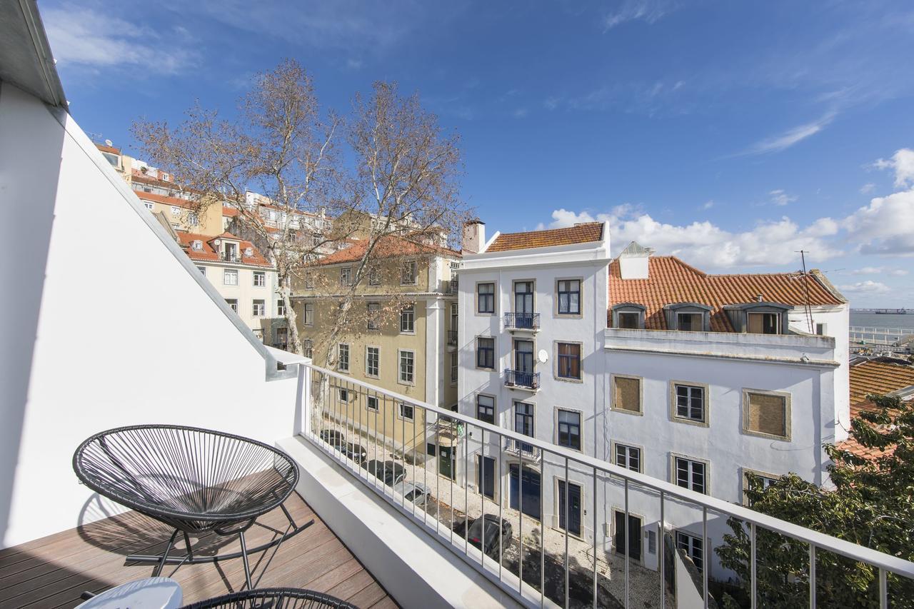 Lovelystay - Penthouse On The Tagus In Alfama Lisbon
