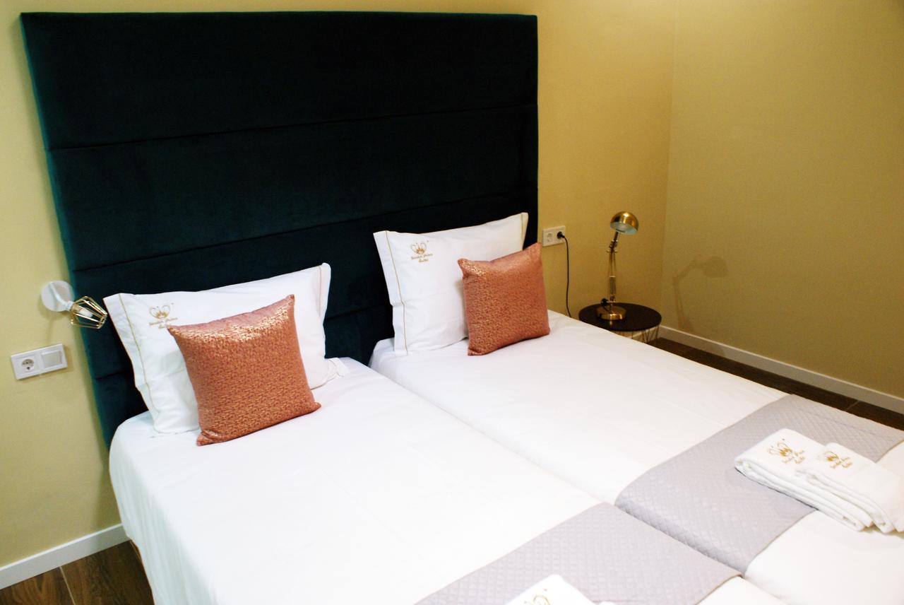 Bed & Breakfast Garden Prince Suites *