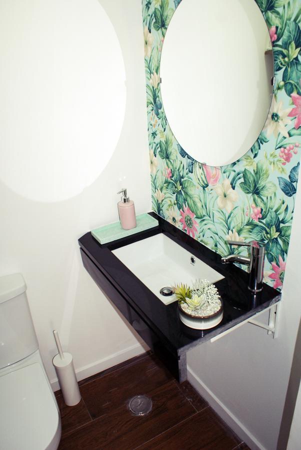 Bed & Breakfast Garden Prince Suites *