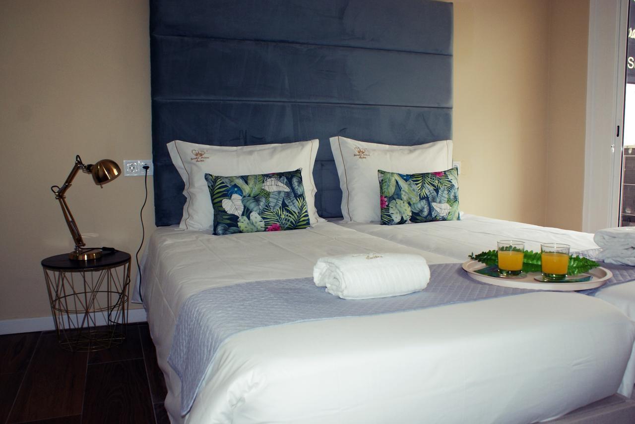 Bed & Breakfast Garden Prince Suites *