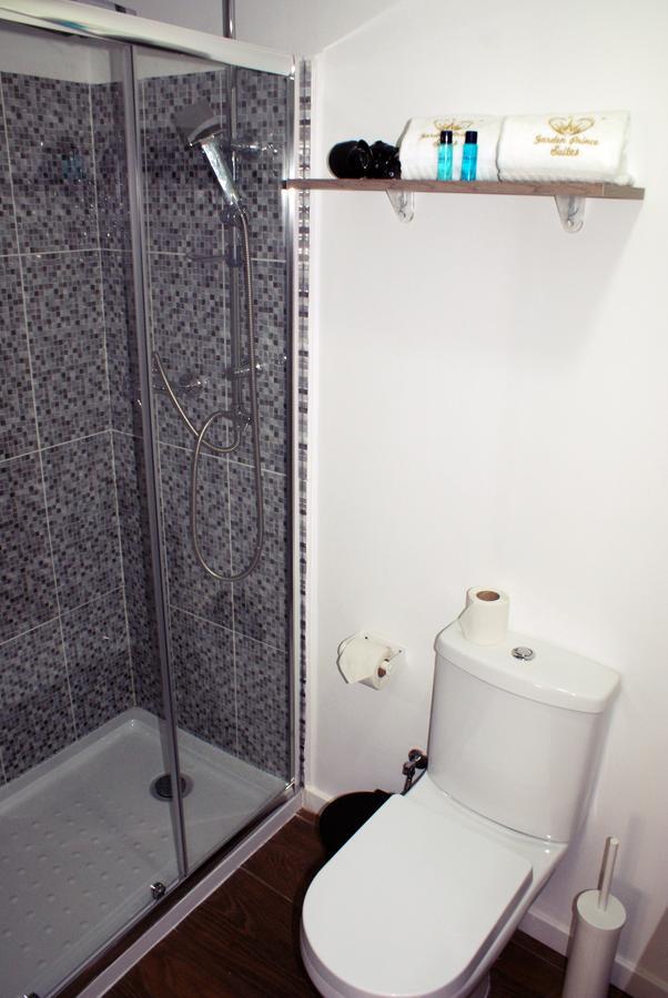 Bed & Breakfast Garden Prince Suites Lisbon